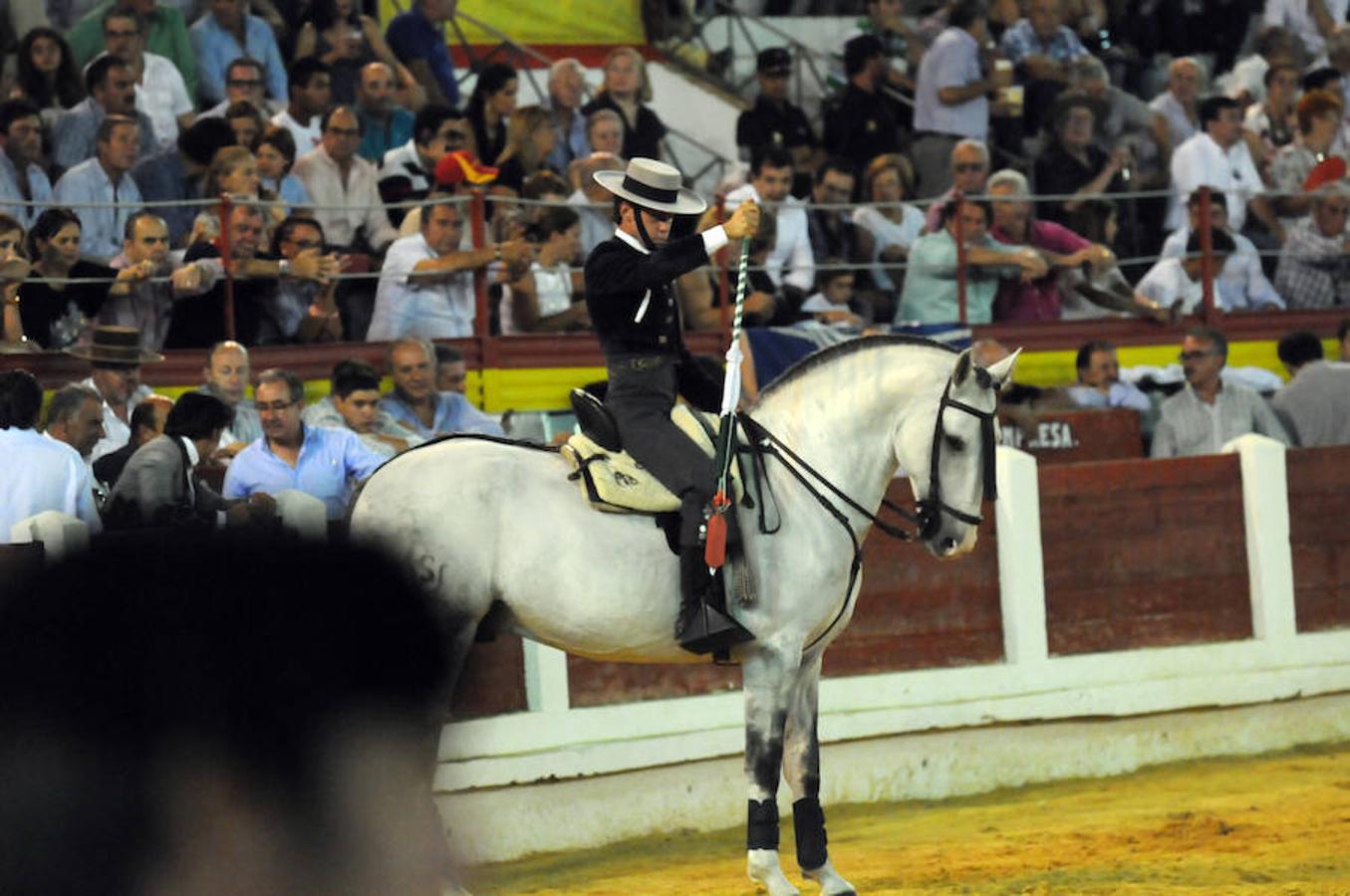 Festival de orejas  a media luz en Mérida