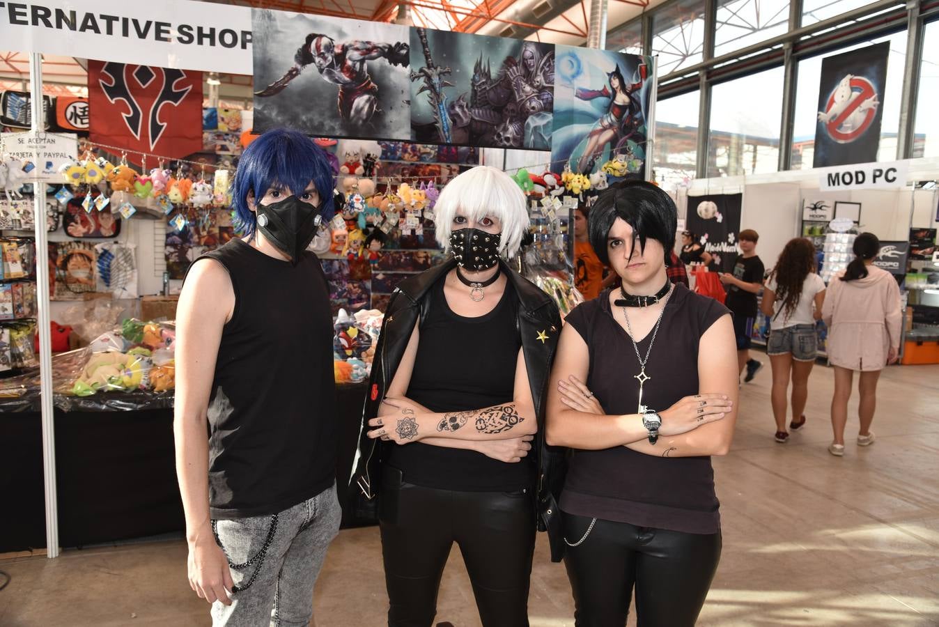 Viernes, 30 de septiembre: Arrancan los tres días de Gumiparty en Plasencia para los aficionados a videojuegos, rol, cómic, manga y mundos fantásticos. Fotografías: David Palma.