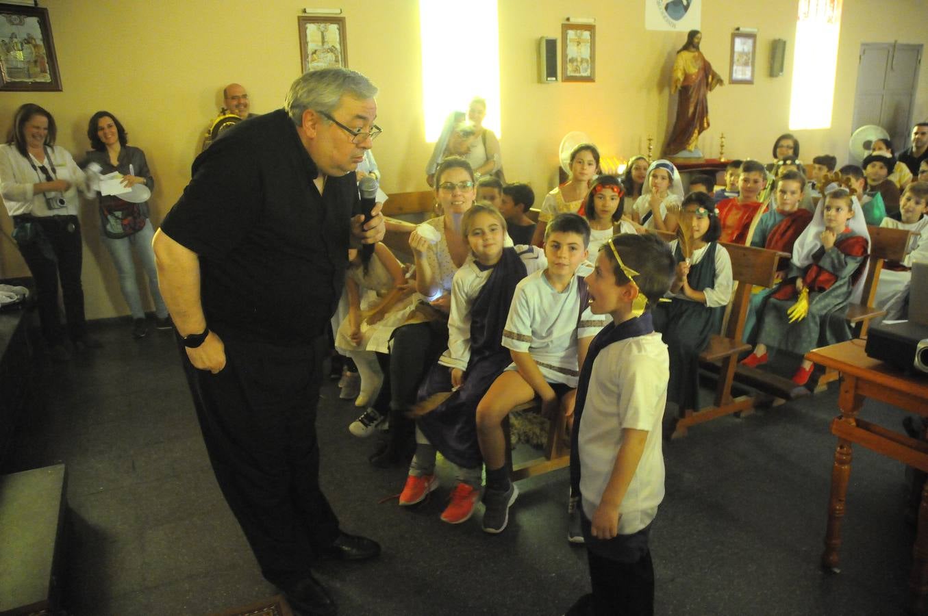 La iglesia del Rosario celebra Holywins