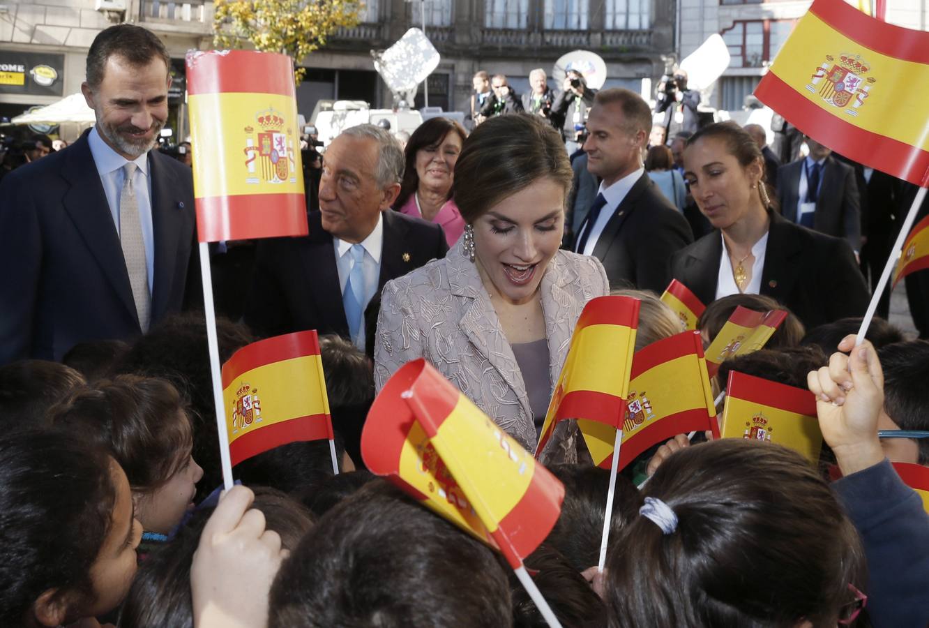 Lunes, 28 de noviembre: Los reyes de España Felipe VI y Letizia comenzaron la visita de Estado a Portugal que les llevó a las históricas ciudades de Oporto, Guimaraes y Lisboa. Fotografías: Otavio Passos