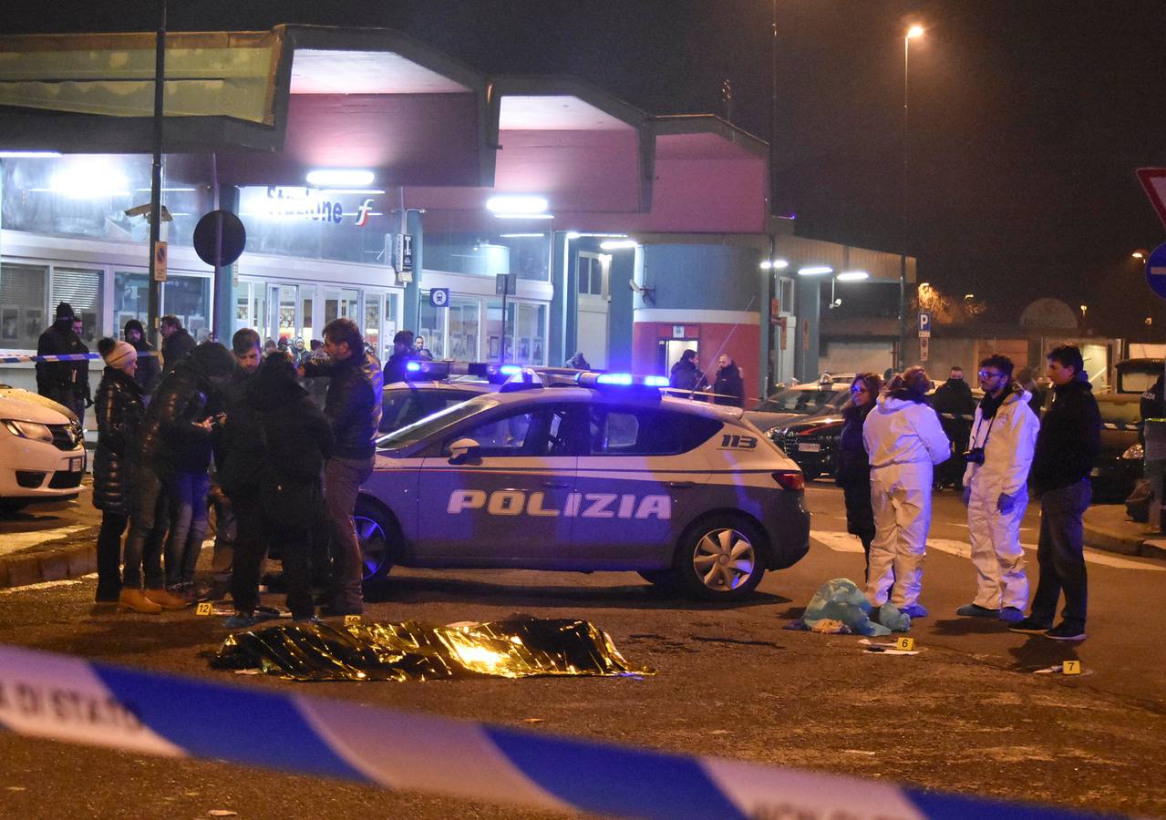 Viernes, 23 de diciembre: La Policía italiana mató en Milán a Anis Amri, el sospechoso de haber perpetrado el atentado que acabó con la vida de doce personas el lunes en Berlín. Fotografía: REUTERS/Stringe