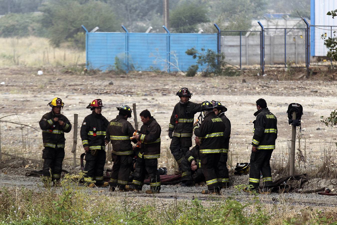 Evacúan a 4.000 personas por el incendio forestal en el sur de Chile