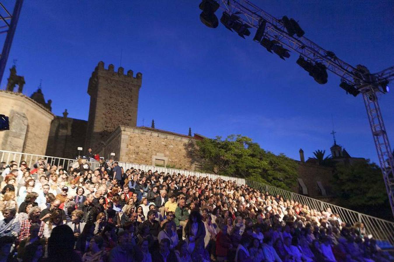 Festival de Teatro clásico de Cáceres. En este escenario se dan cita las prestigiosas compañías del panorama dramático contemporáneo que unen el teatro, la música y la danza del Siglo de Oro.