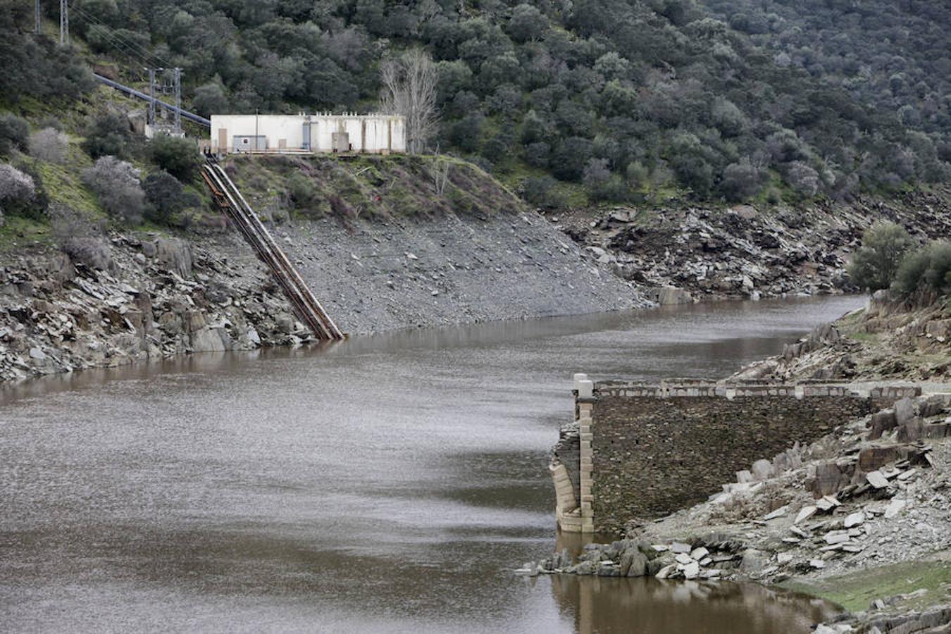 El Guadiloba recupera en dos días lo que consume Cáceres en tres meses