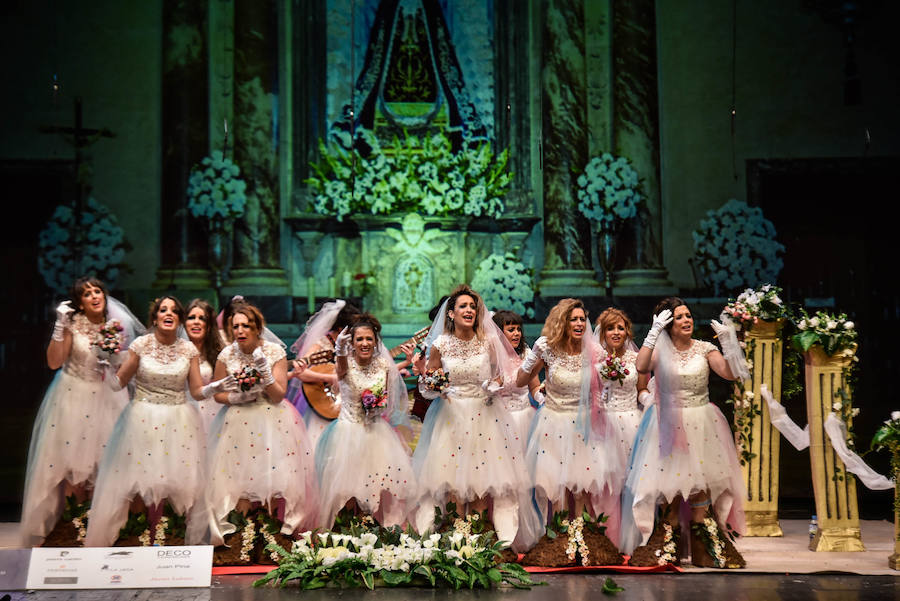 Su actuación en este 2017 recuerda a la energía de su año de Chamanas pero con más tablas