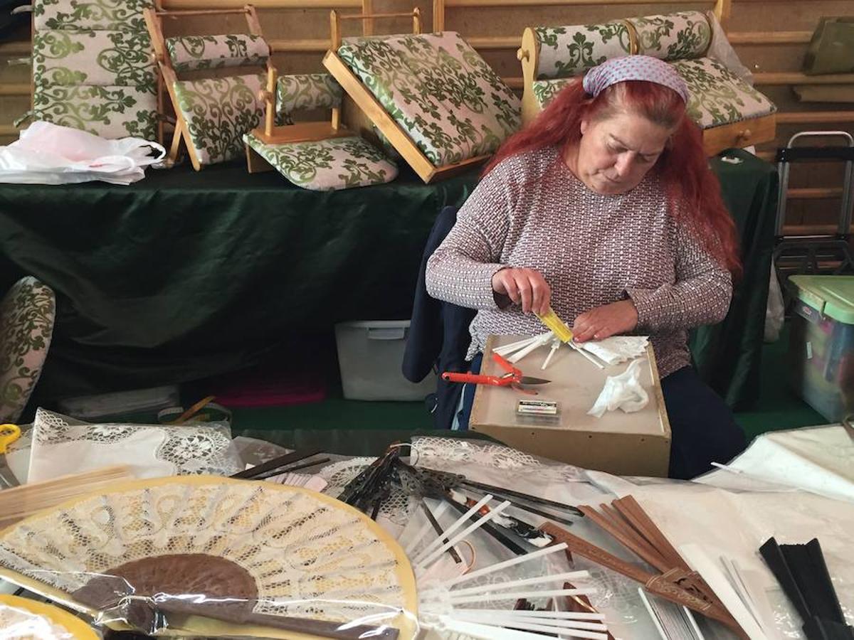 Tradición y cultura en el III Encuentro de Encajeras de Zalamea