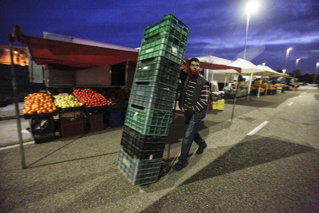 Amanecer en el mercado franco