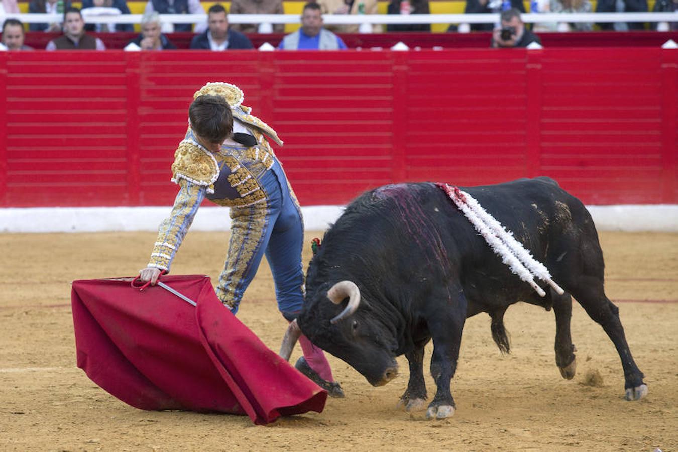 El Juli, Perera y Talavante, a hombros en la corrida de Cieza