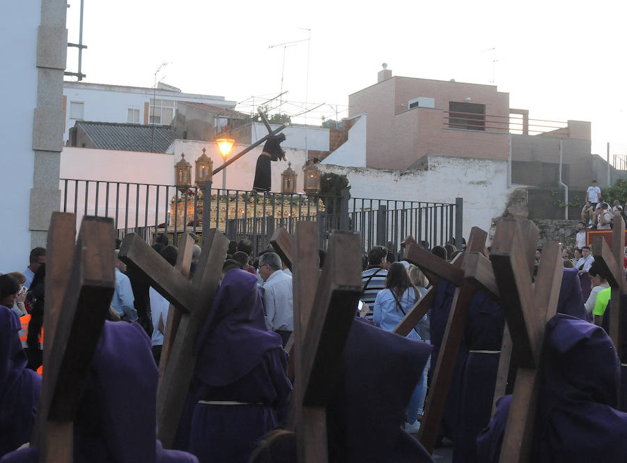 Las Lágrimas y El Calvario en el Martes Santo de Mérida