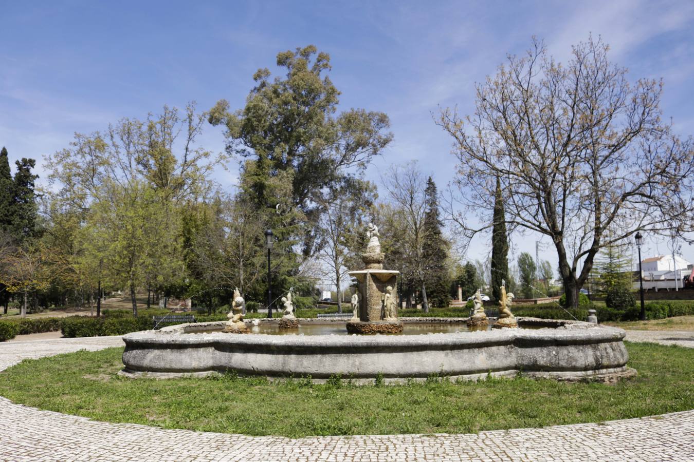 Baluarte y el Revellín de la Trinidad