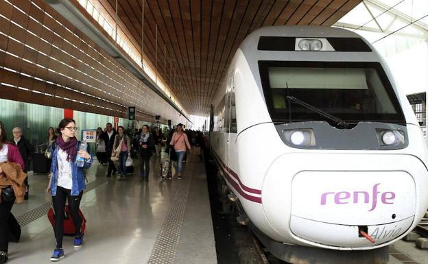 Renfe revisará los motores de los trenes de Extremadura y sustituirá los que tengan «cualquier anomalía»