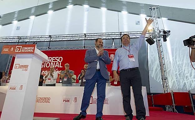 José Luis Ábalos y Guillermo Fernández Vara, esta mañana en Mérida