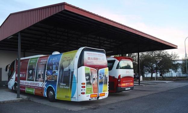 Jerez queda excluido del refuerzo de la línea de bus Badajoz-Sevilla
