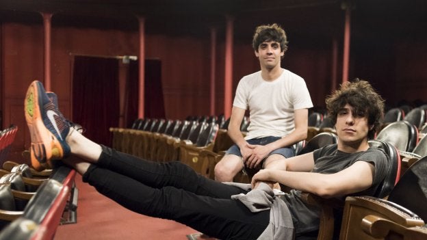 'Los Javis', profesores en 'OT'. :: R. C.