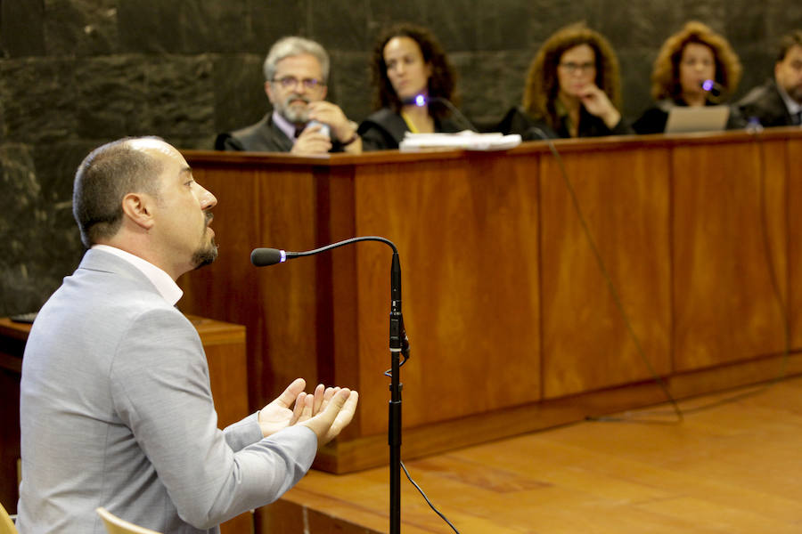 El exconcejal socialista Carlos Jurado declaró que el problema venía heredado de la etapa de gobierno anterior