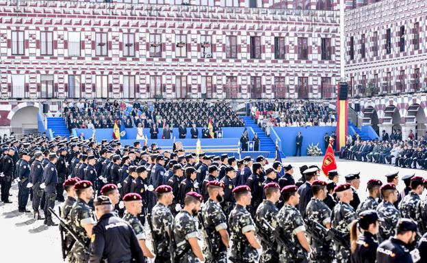 Galería. Actos del Día de la Policía Nacional.