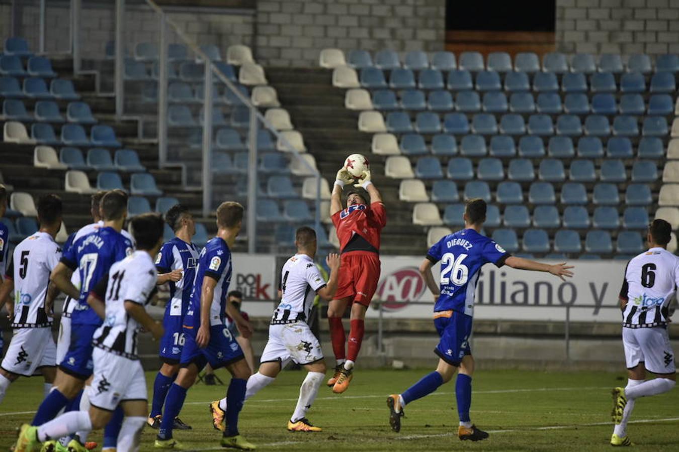 El club blanquinegro ha ganado el título por 2-0 tras enfrentarse al Alavés, un equipo de Primera División 