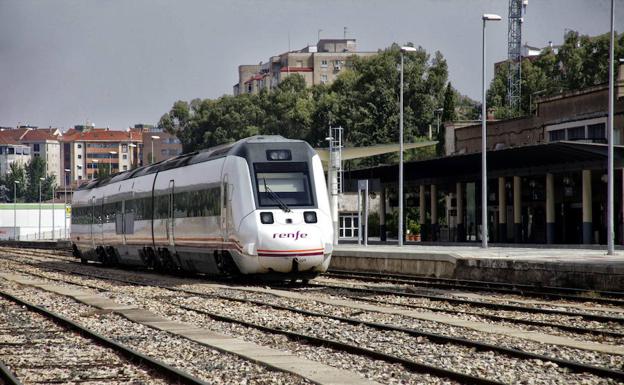 Imagen de archivo de la estación de tren de Cáceres.