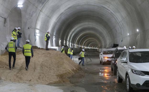 Imagen del túnel de Santa Marina, de 3,5 kilómetros y ubicado en Grimaldo, es el más largo de los tres del trazado extremeño . :: A. SOLÉ