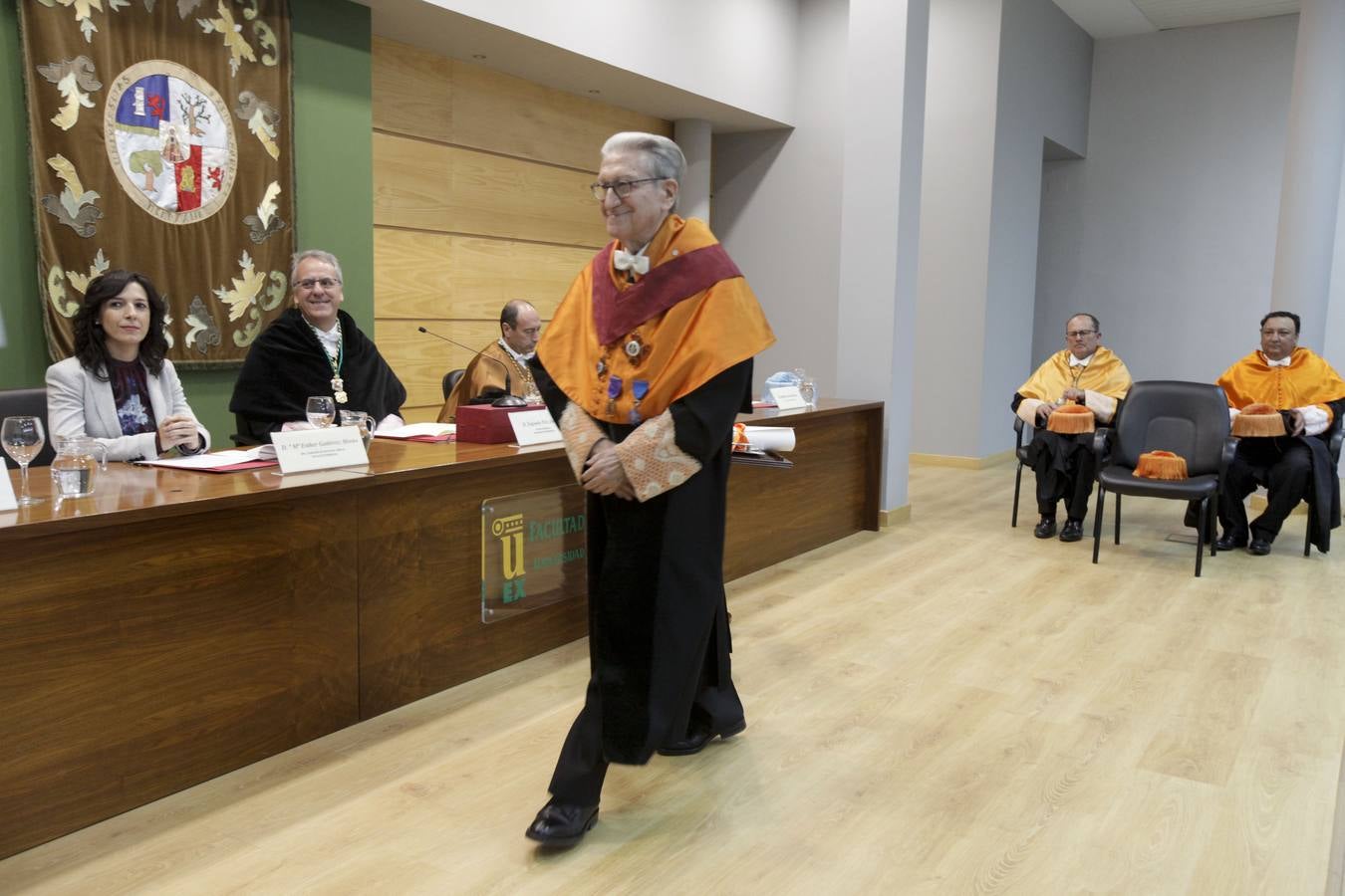 El Catedrático de Economía Financiera de la Universidad de Barcelona y, desde ayer lunes, investido como Doctor Honoris Causa de la Universidad de Extremadura