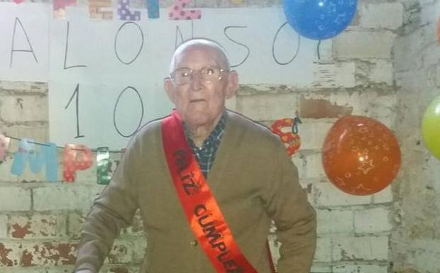 Juan Alonso cumple 102 años