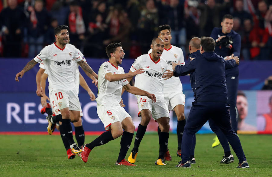 El conjunto hispalense logró empatar en el minuto 93 a los ingleses pese a ir perdiendo el partido por 0-3.