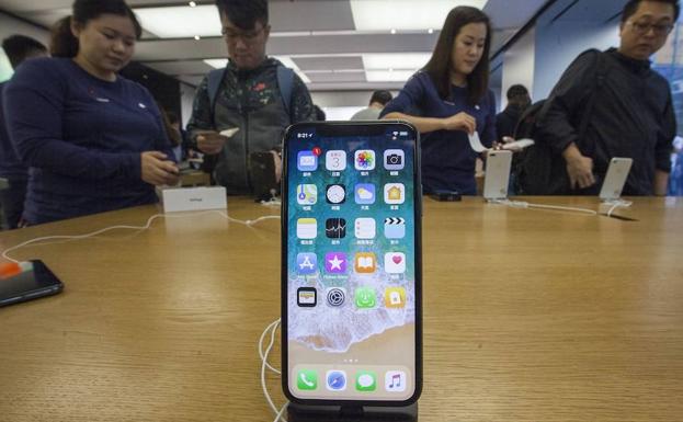 IPhone x en una tienda de Apple en China.