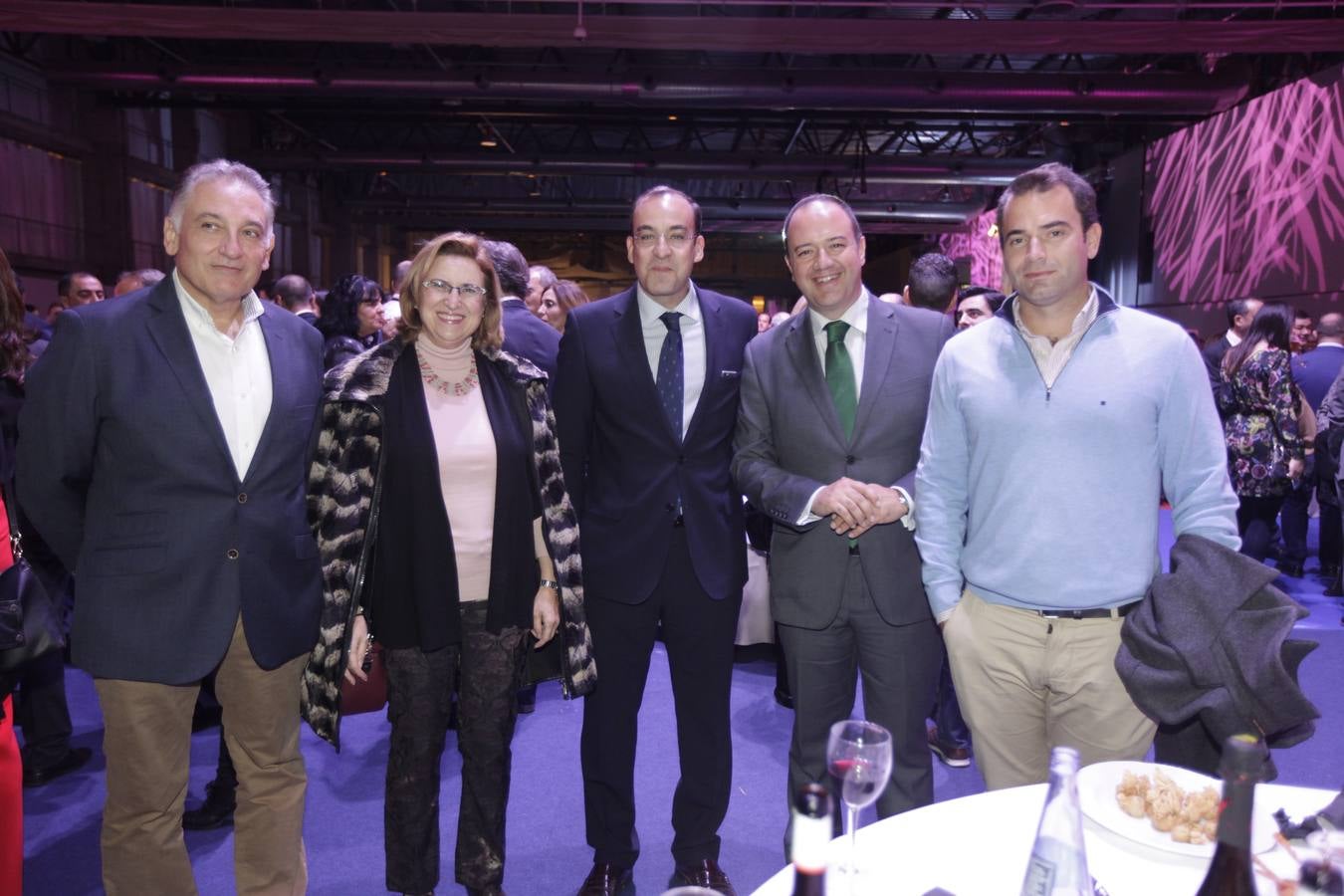 Después de la gala de entrega de premios, todos los invitados pudieron disfrutar de un agradable cóctel.