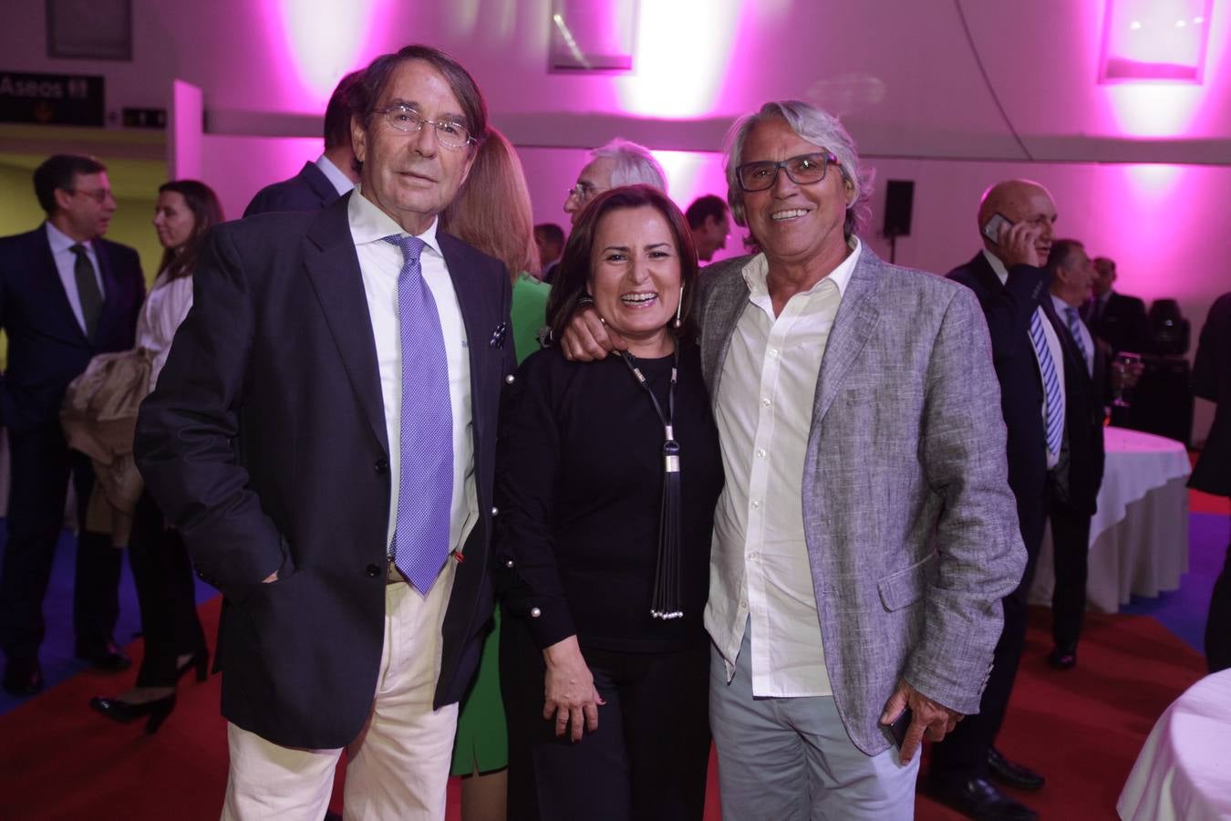 Después de la gala de entrega de premios, todos los invitados pudieron disfrutar de un agradable cóctel.