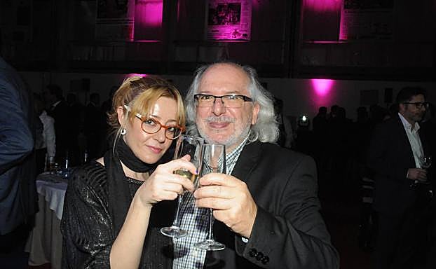 Fotos: El cóctel de Extremeños de HOY (III)