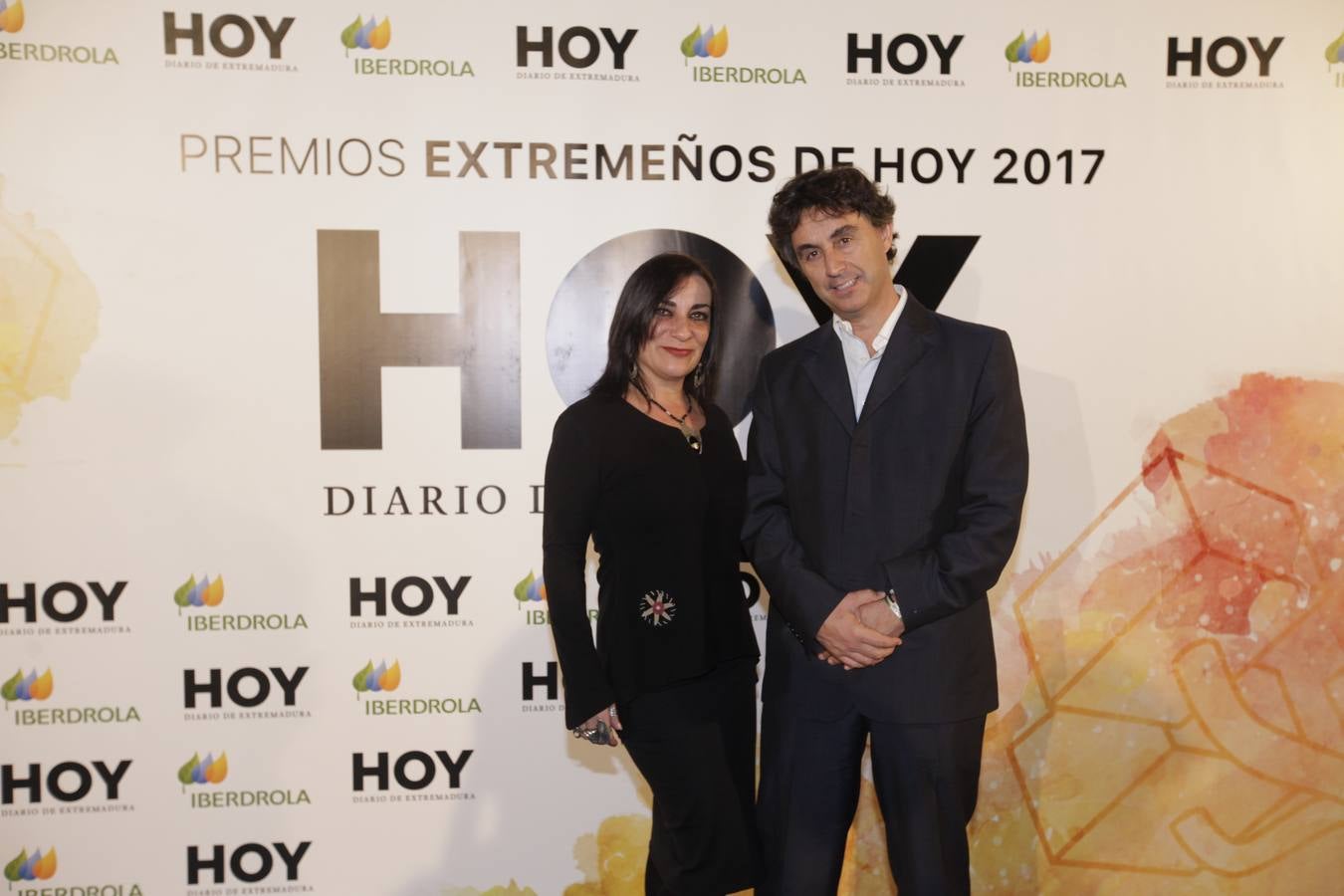 Los invitados que asistieron a la gala de Extremeños de HOY, posaron en el photocall 