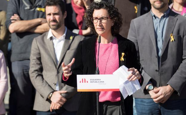 Marta Rovira, dando un discurso.