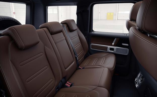 La capacidad interior del nuevo Mercedes Clase G aumenta 15 centímetros en las plazas posteriores.