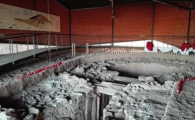 El sepulcro data del tercer milenio antes de Cristo.