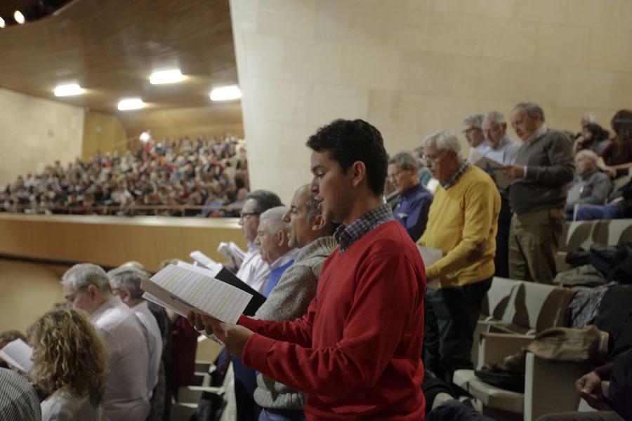 240 cantantes aficionados de ocho coros de la región colaboran en la interpretación de 'El Mesías' de Hendel en Cáceres