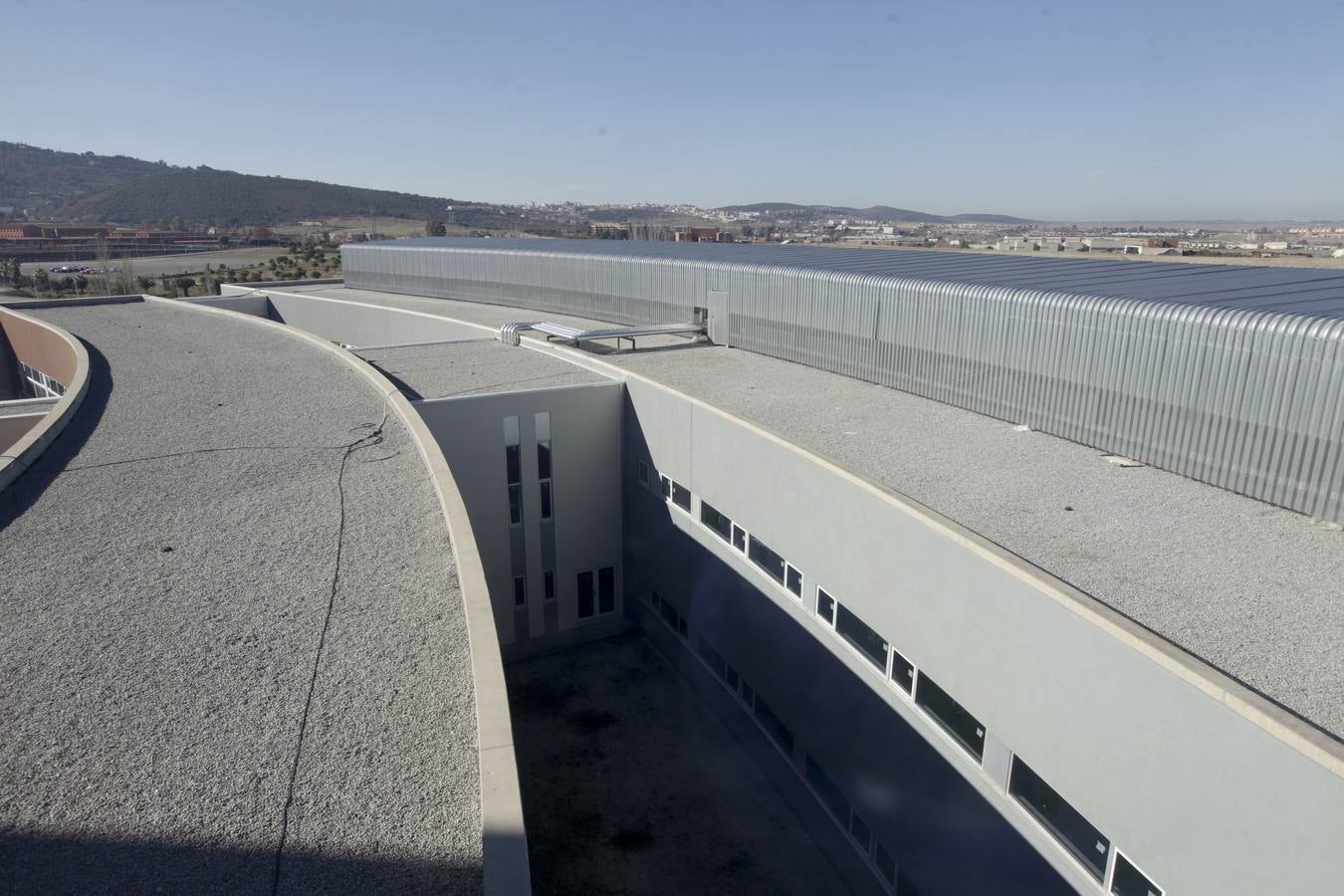 El nuevo hospital abrirá el próximo año y asumirá todas las operaciones quirúrgicas