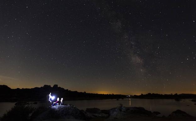 La primera lluvia de estrellas del año se retransmitirá desde 'El Anillo' 