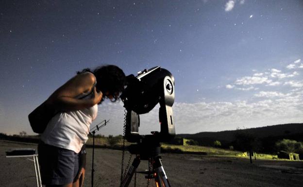 Encuentro de astrónomos aficionados en el Parque Nacional de Monfragüe:: HOY