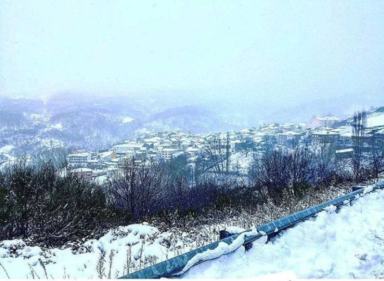 Nieve en La Garganta