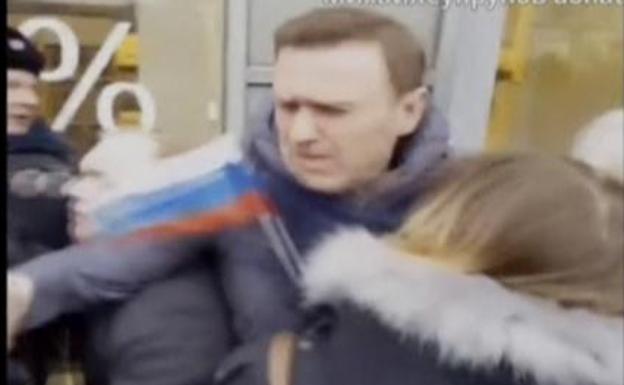 Alexéi Navalni, en el momento de su detención.
