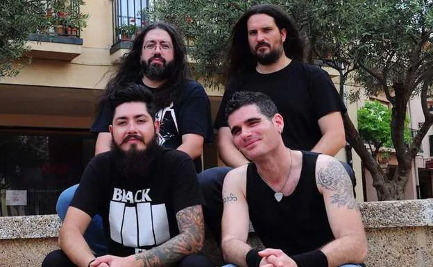 La banda de heavy Agresiva actuará este sábado en Badajoz