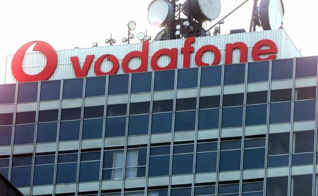 Vodafone ingresa en España un 0,4% más, pero ralentiza ritmo de crecimiento
