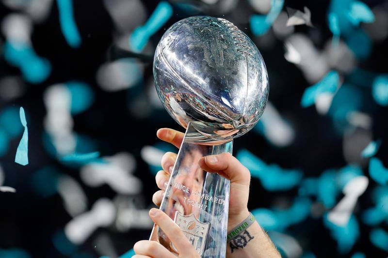 El equipo de Filadelfia se impone a los Patriots en el US Bank Stadium de Minneapolis (33-41) y conquista su primer trofeo Vince Lombardi, con el quarterback Nick Foles como MVP. 