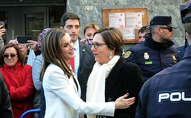 La Reina Letizia se despide de la directora general de la Fundación Princesa de Girona, Mònica Margarit Ribalta::BRÍGIDO