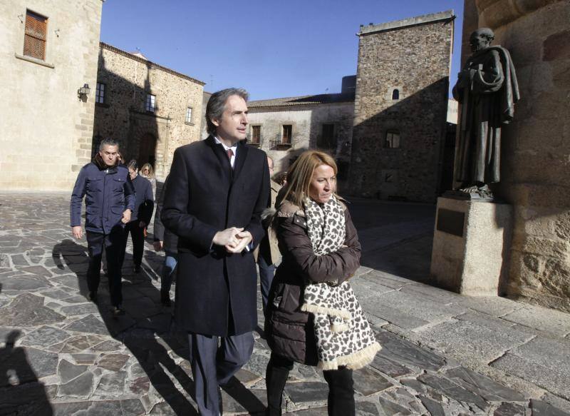 De la Serna ha hablado de las inversiones estatales en la región