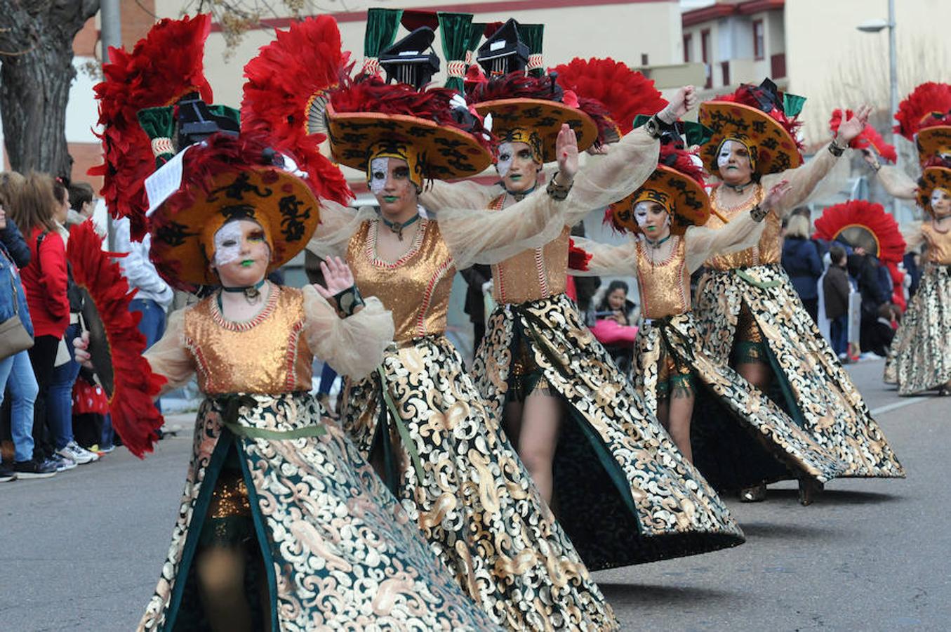 Las agrupaciones que participaron en el pasacalles de Mérida