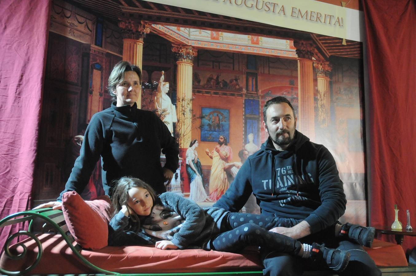 El Museo Nacional de Arte Romano, como en años anteriores y coincidiendo con la Festividad de San Valentín, organiza la actividad ‘Enamórate de Augusta Emerita’. Los participantes recibirán junto con la fotografía, un tarrito de perfume como los que utilizaban los romanos para guardar los aromas.