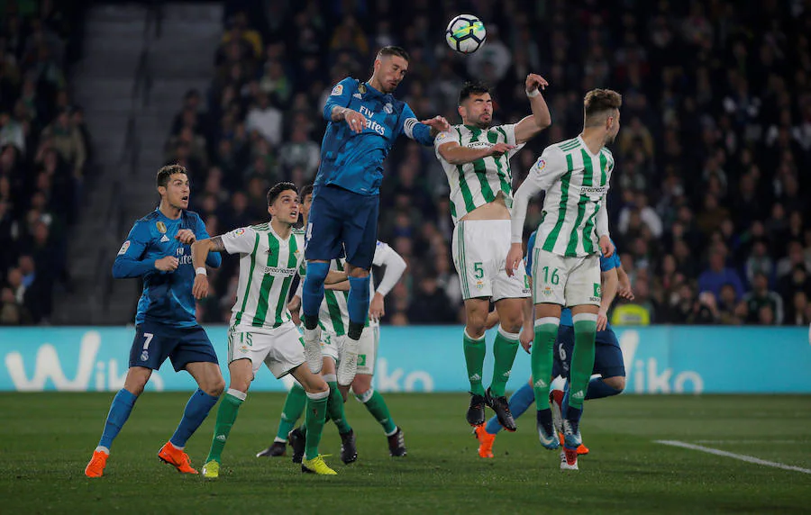 El cuadro de Zidane se impuso en un duelo de elevado calibre con doblete de Asensio y tantos de Sergio Ramos, Cristiano Ronaldo y Benzema (3-5).