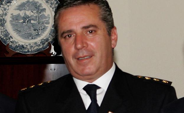 El comisario Carlos Salamanca. 
