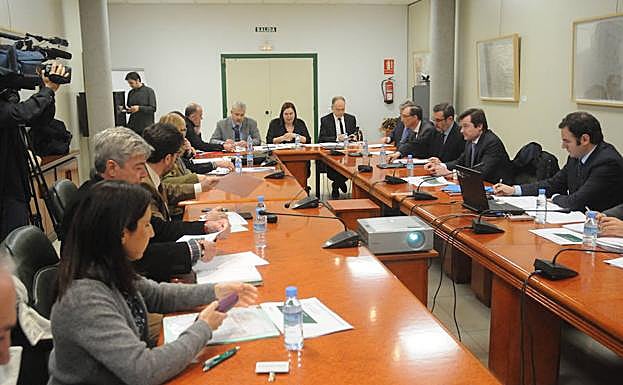 Reunión de la Comisión Técnica de Seguimiento de los Proyectos de Infraestructura Ferroviarias, hoy en Mérida:: 